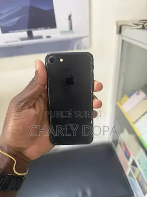 Apple iPhone 7 32 GB Black