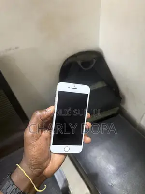 Apple iPhone 7 32 GB Argenté