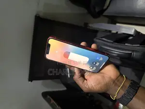 Apple iPhone 12 64 GB Rouge