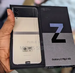 New Samsung Galaxy Z Flip3 5G 256 GB Doré