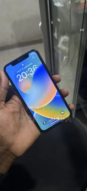 Apple iPhone X 64 GB Black