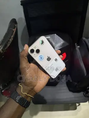 Apple iPhone 13 128 GB Rose