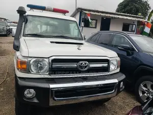 Toyota Land Cruiser 2017 Blanc
