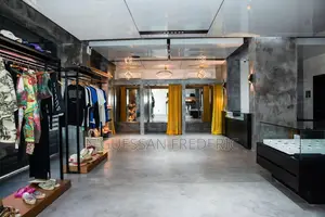 Photo - À Céder Magasin 140m2 À Marcory Zone 4