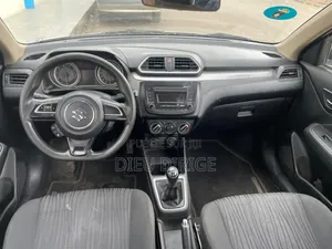 Suzuki Dzire 2024 Blanc