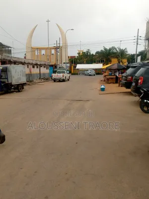 4chbre Duplex dans Tas Btp Entreprise (, Cocody à Vendre