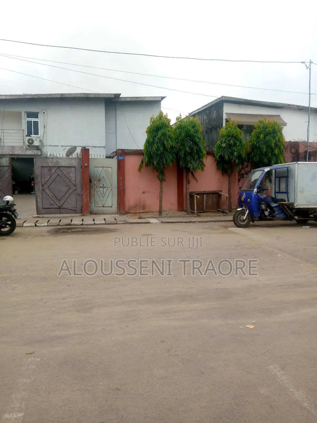 4chbre Duplex dans Tas Btp Entreprise (, Cocody à Vendre