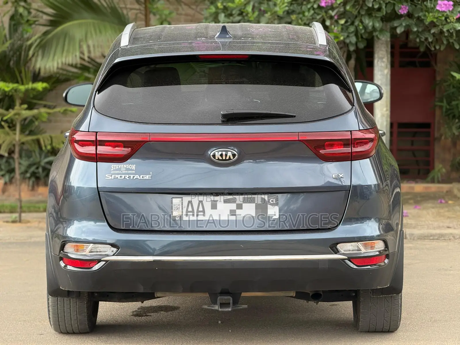 Kia Sportage EX 2021 Blue