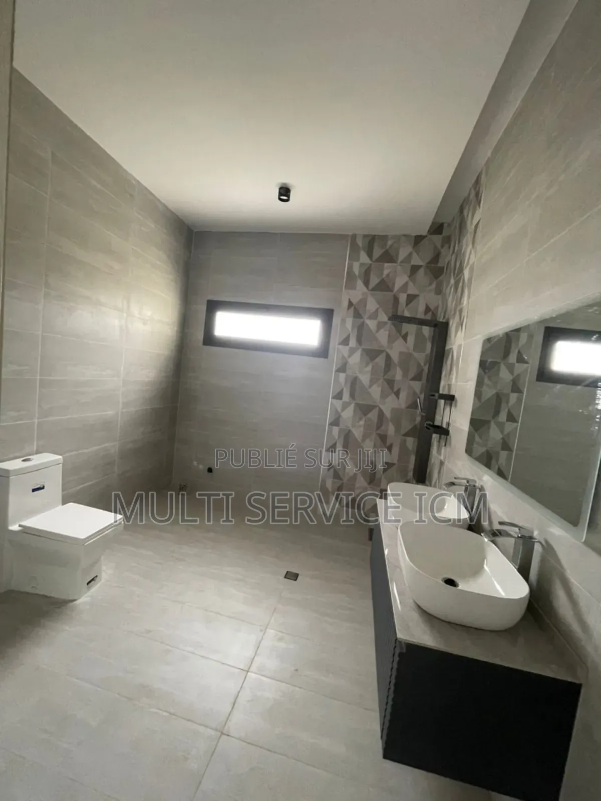 6chbre Duplex dans Ismaël Coulibaly, Cocody à Vendre