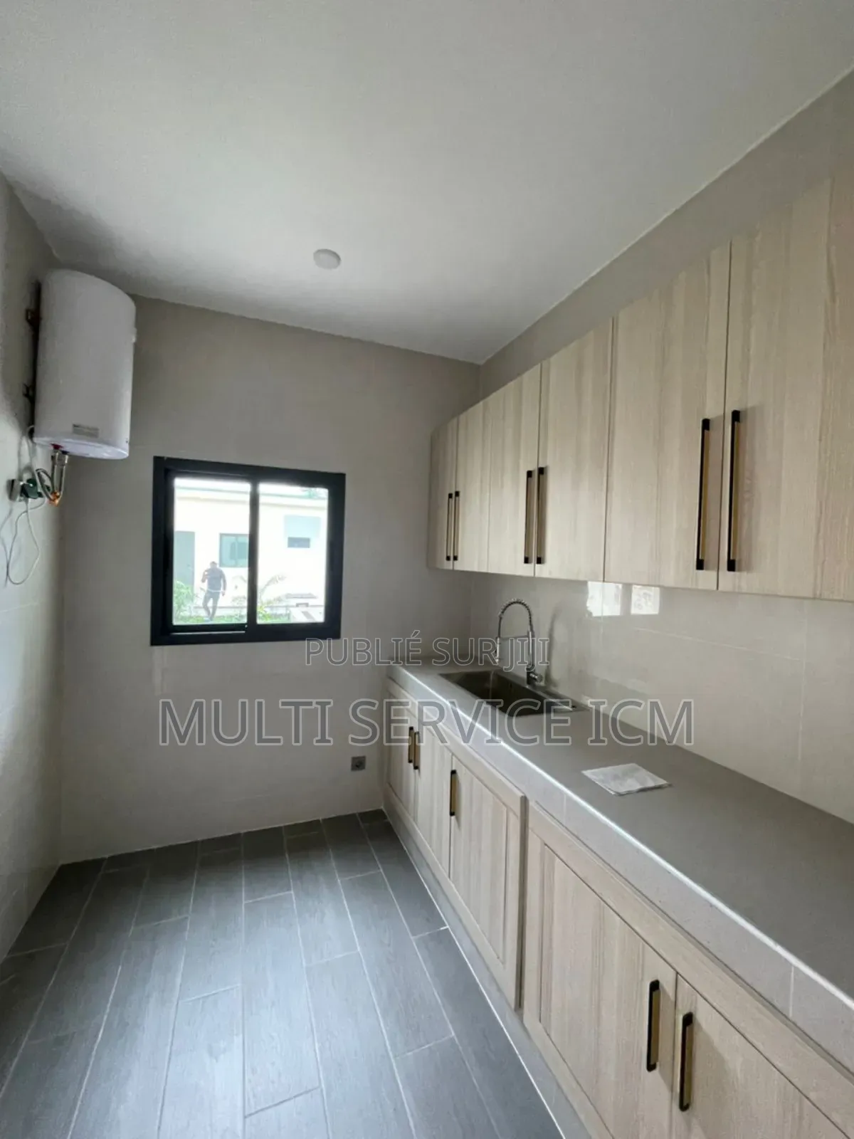 6chbre Duplex dans Ismaël Coulibaly, Cocody à Vendre