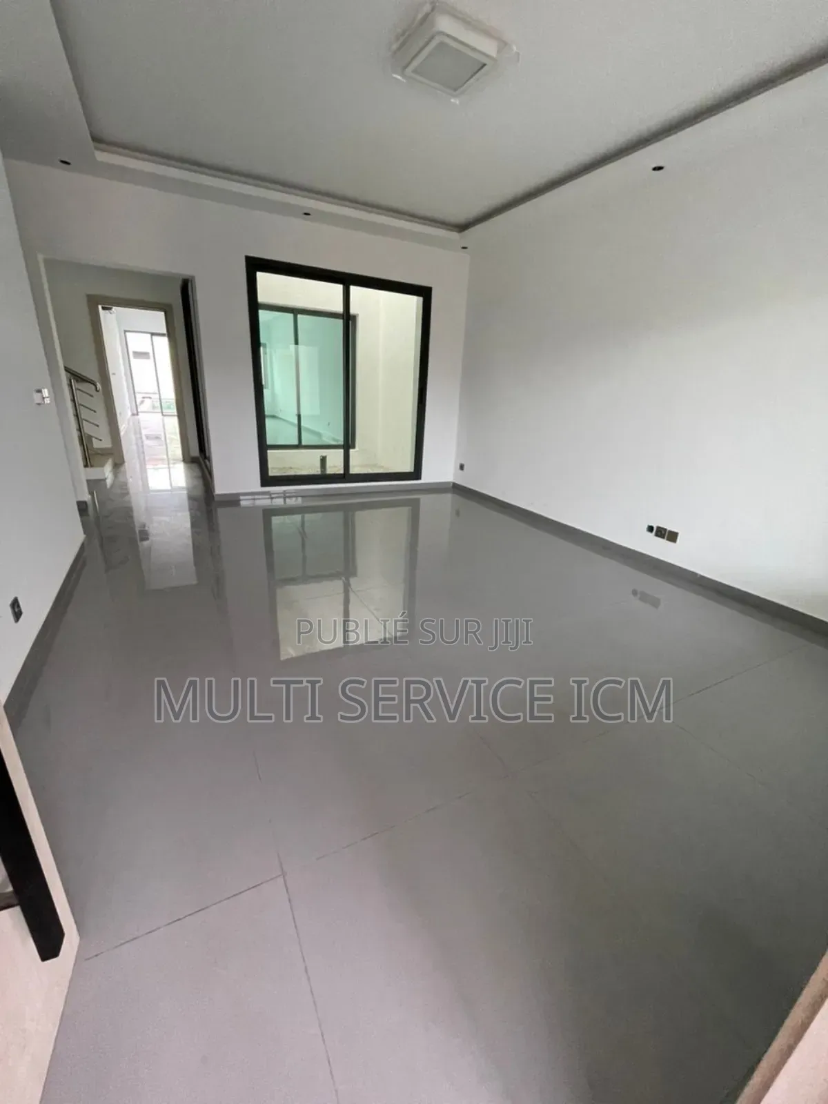 6chbre Duplex dans Ismaël Coulibaly, Cocody à Vendre