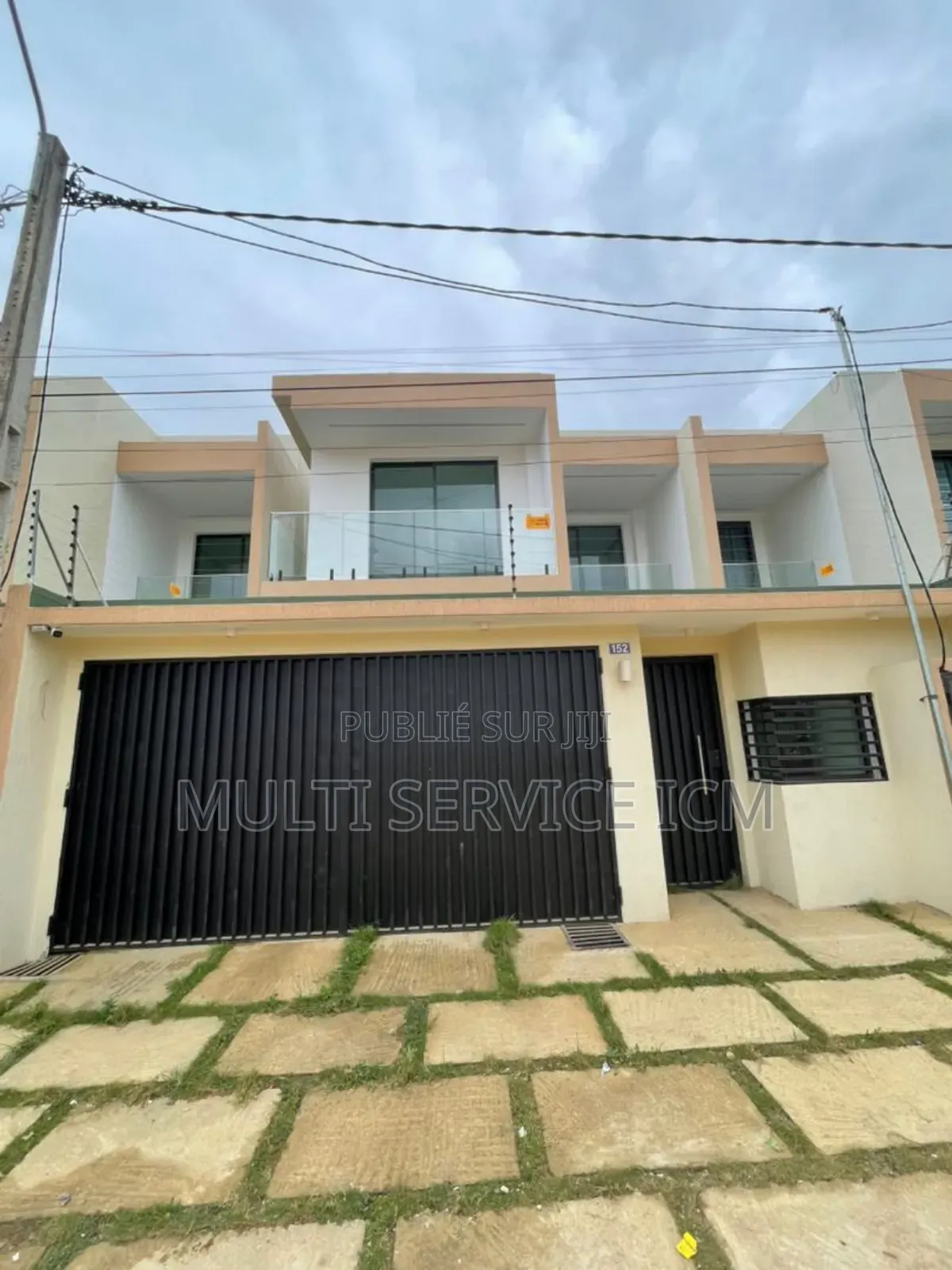 6chbre Duplex dans Ismaël Coulibaly, Cocody à Vendre