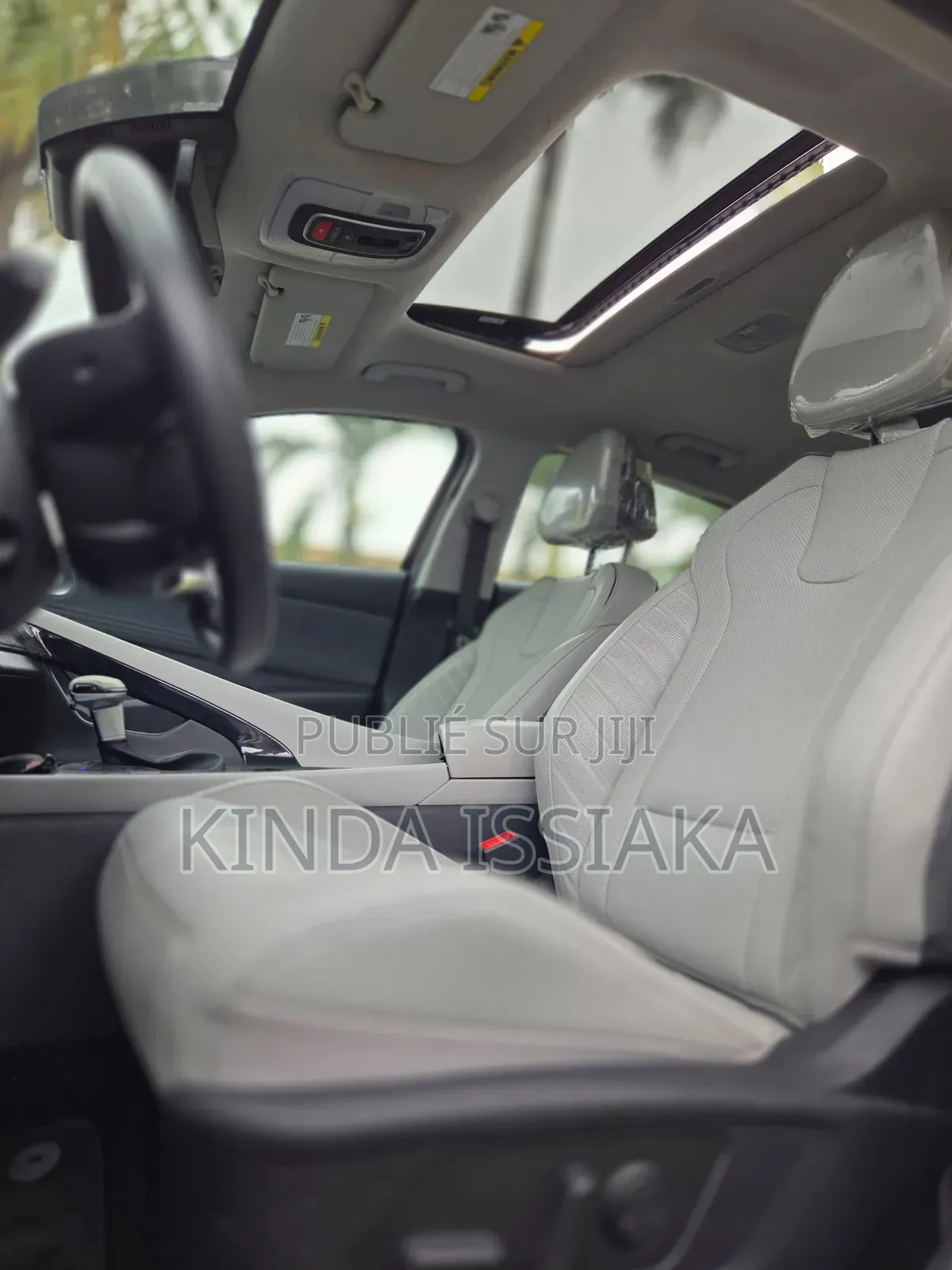 Hyundai Elantra 2024 Noir Mat