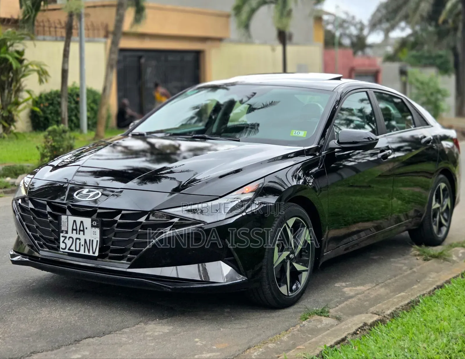 Hyundai Elantra 2024 Noir Mat