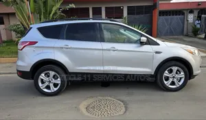Ford Escape S FWD 2016 Gris