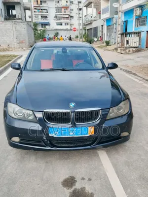 Photo - BMW 323i 2009 Black