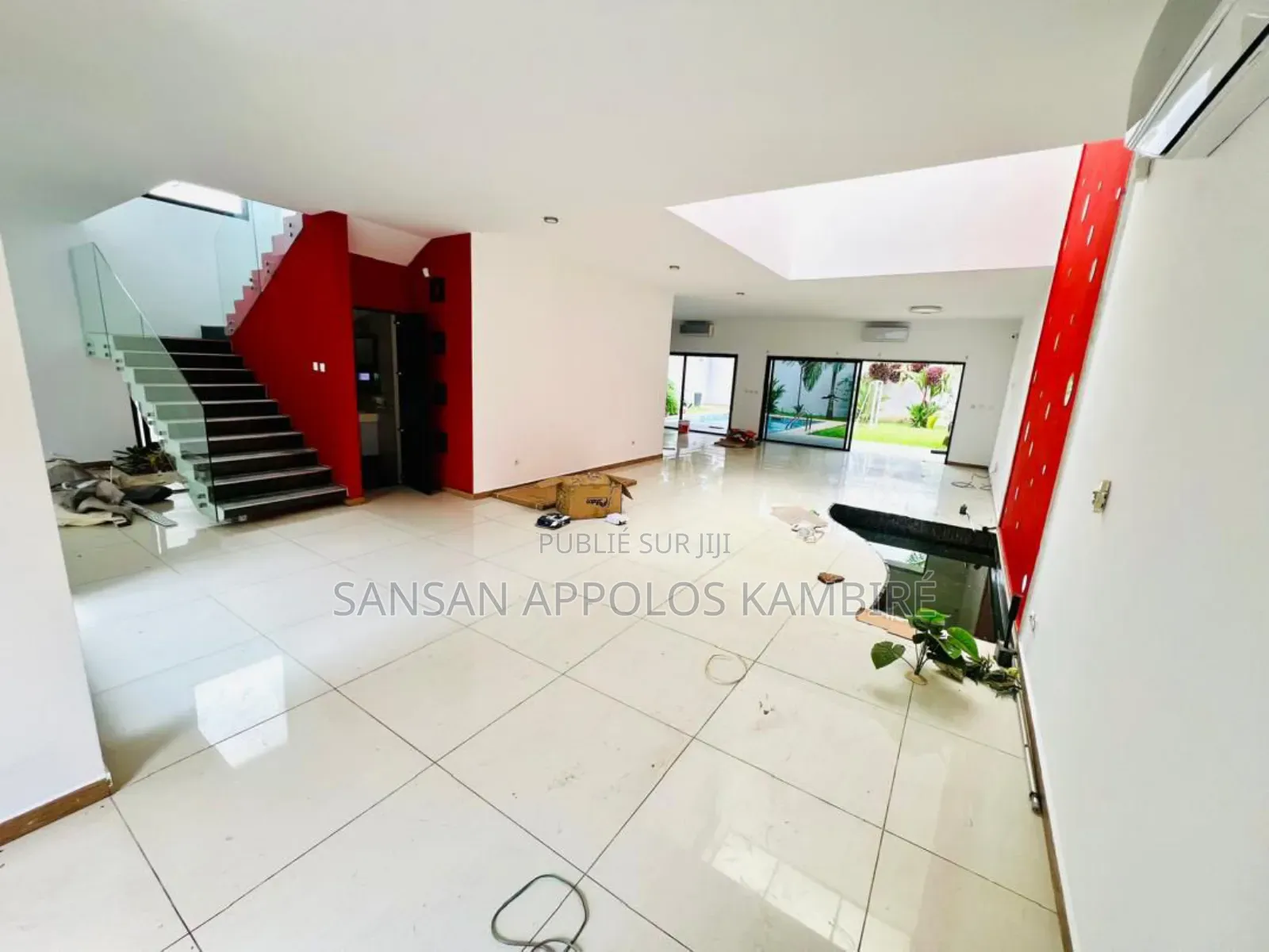 5chbre Duplex dans Une Excellente Villa, Cocody à Vendre