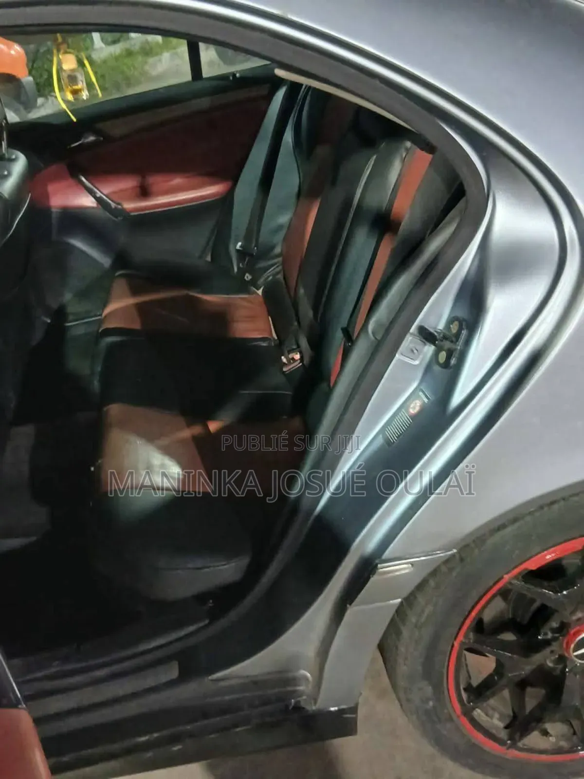 Mercedes-Benz C200 2011 Black