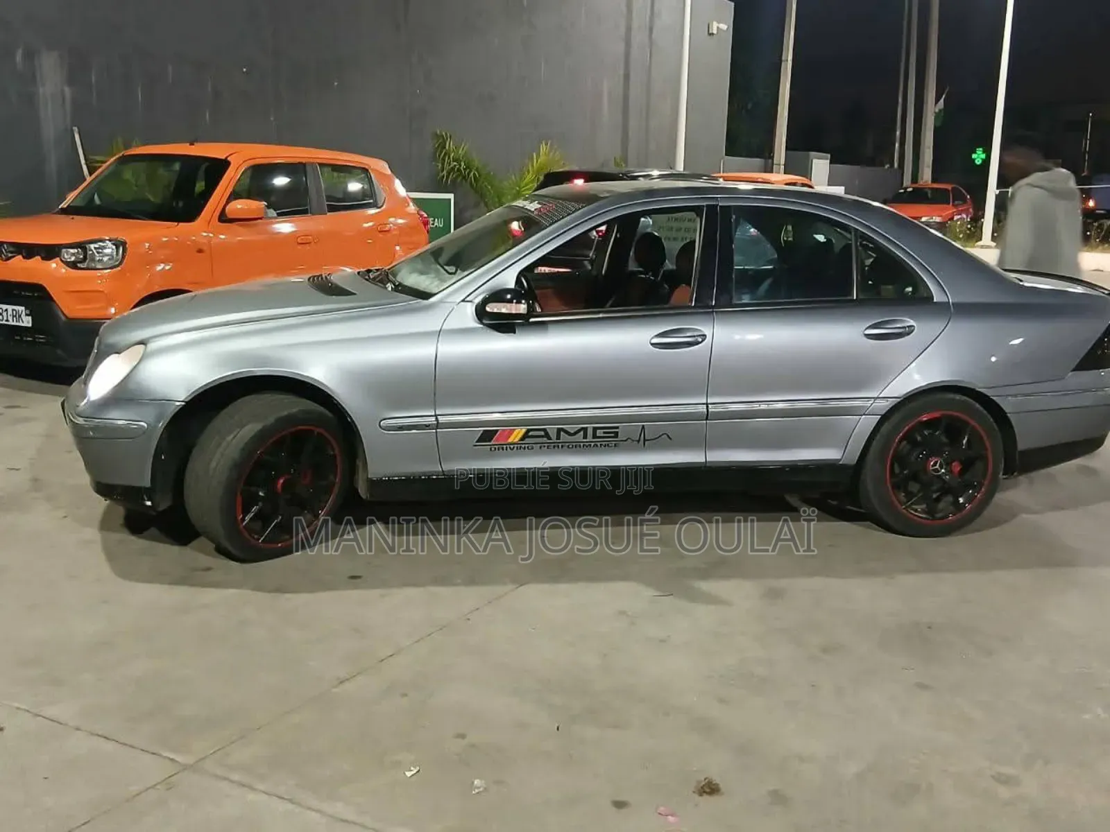 Mercedes-Benz C200 2011 Black