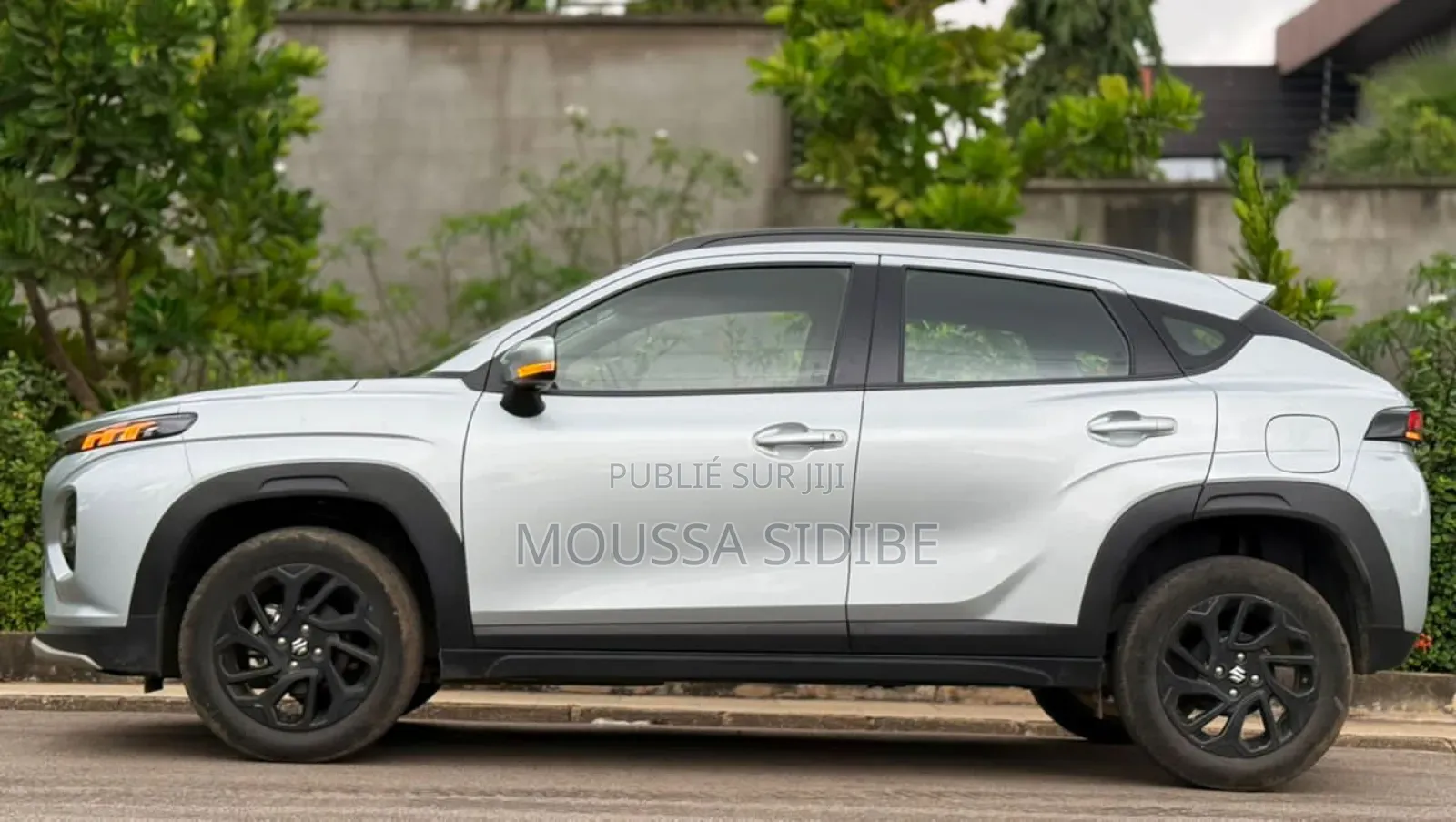 New Suzuki Vitara 2024 Gris