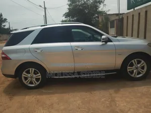 Mercedes-Benz M Class 2012 Gris