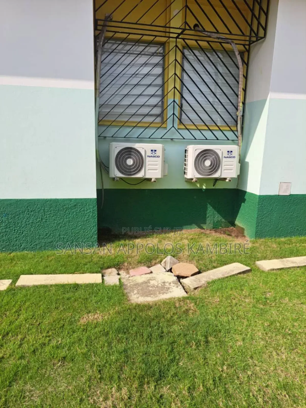 3chbre Villa dans Une Villa En Vente À, Cocody à Vendre