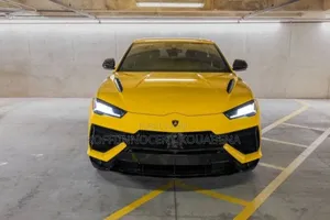 Lamborghini Urus 2022 Argenté