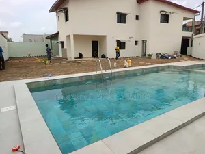 7chbre Duplex dans Villa, Cocody à Louer