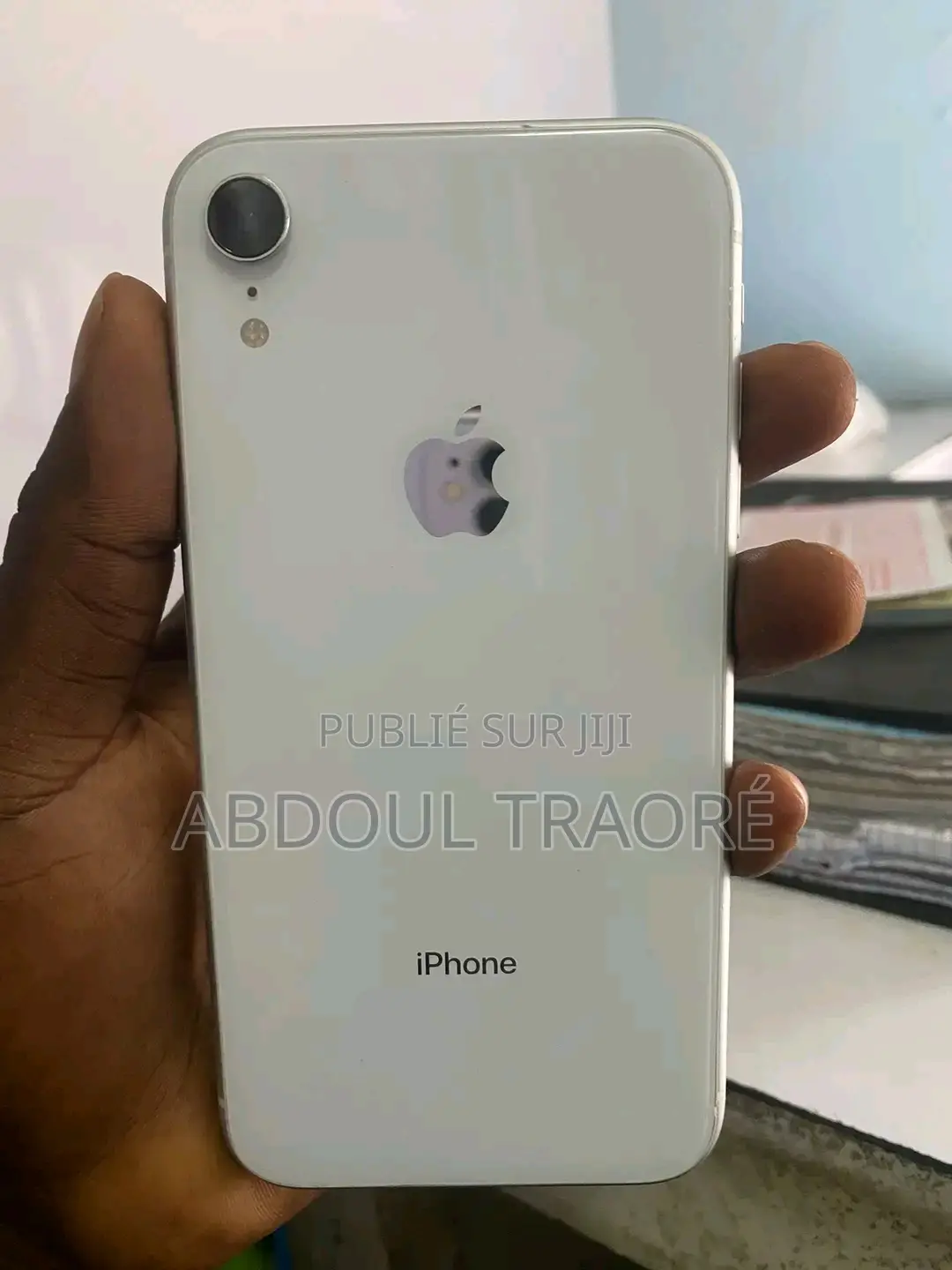 New Apple XR 128 GB Blanc