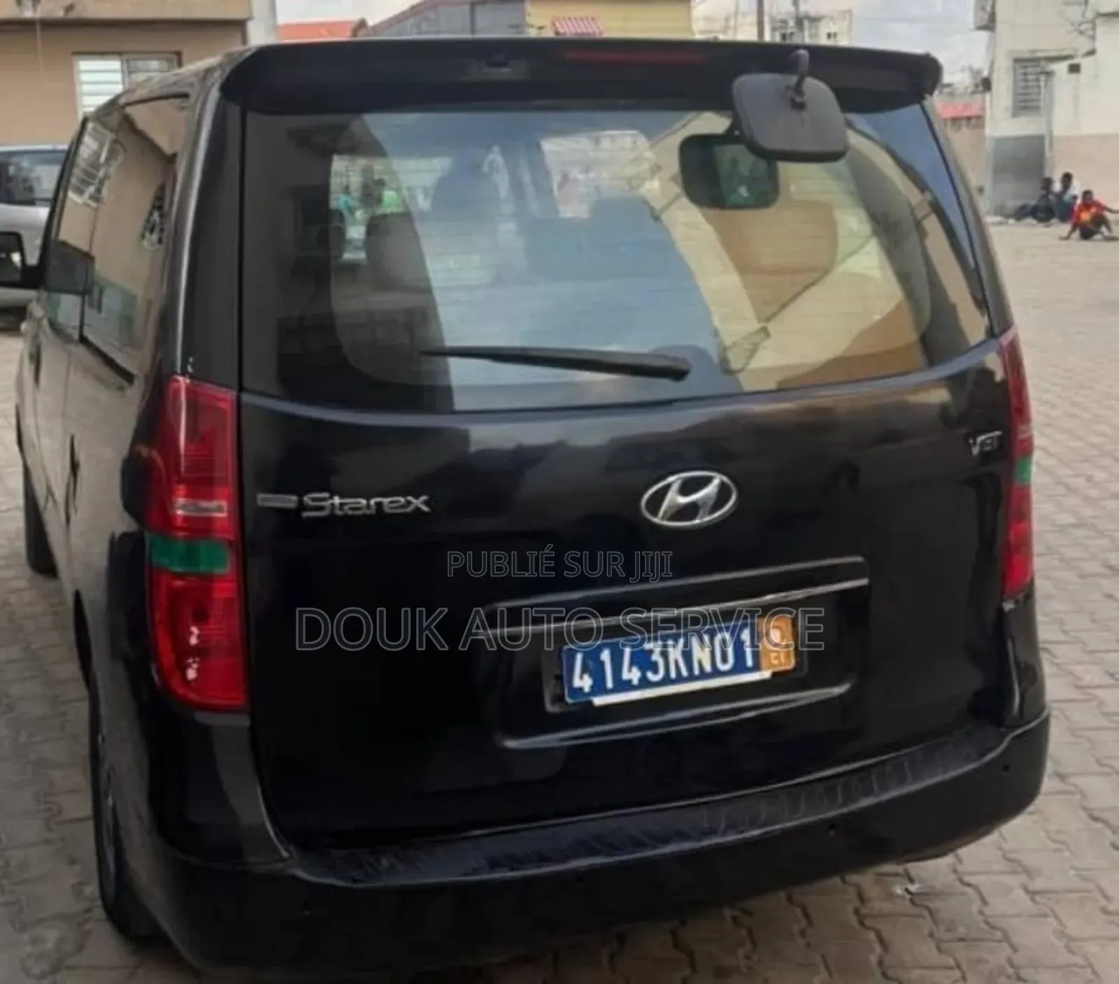 Hyundai H1 2015 Black