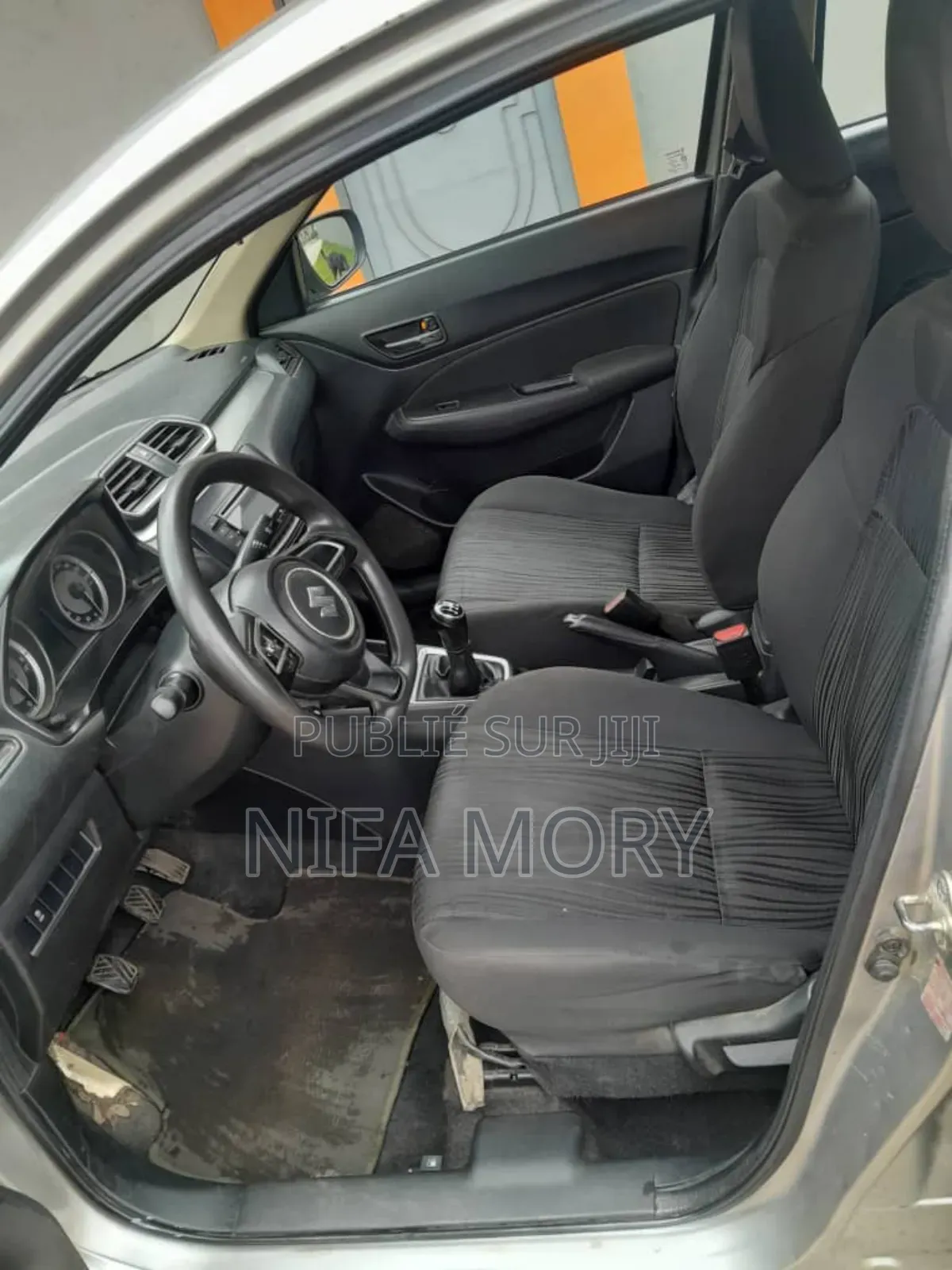 Suzuki Dzire 2023 Gris