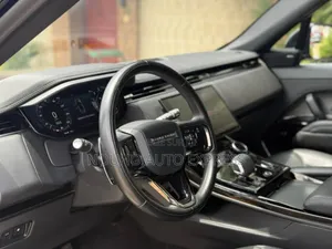 New Rover Land 2024 Black