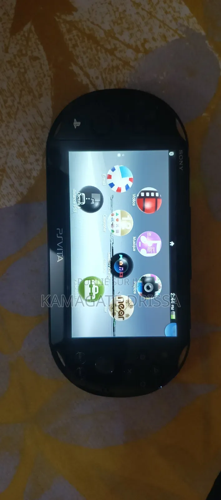 En Vente Ps Vita Non Craqué