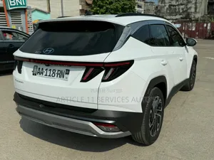 Hyundai Tucson Limited 2024 Blanc