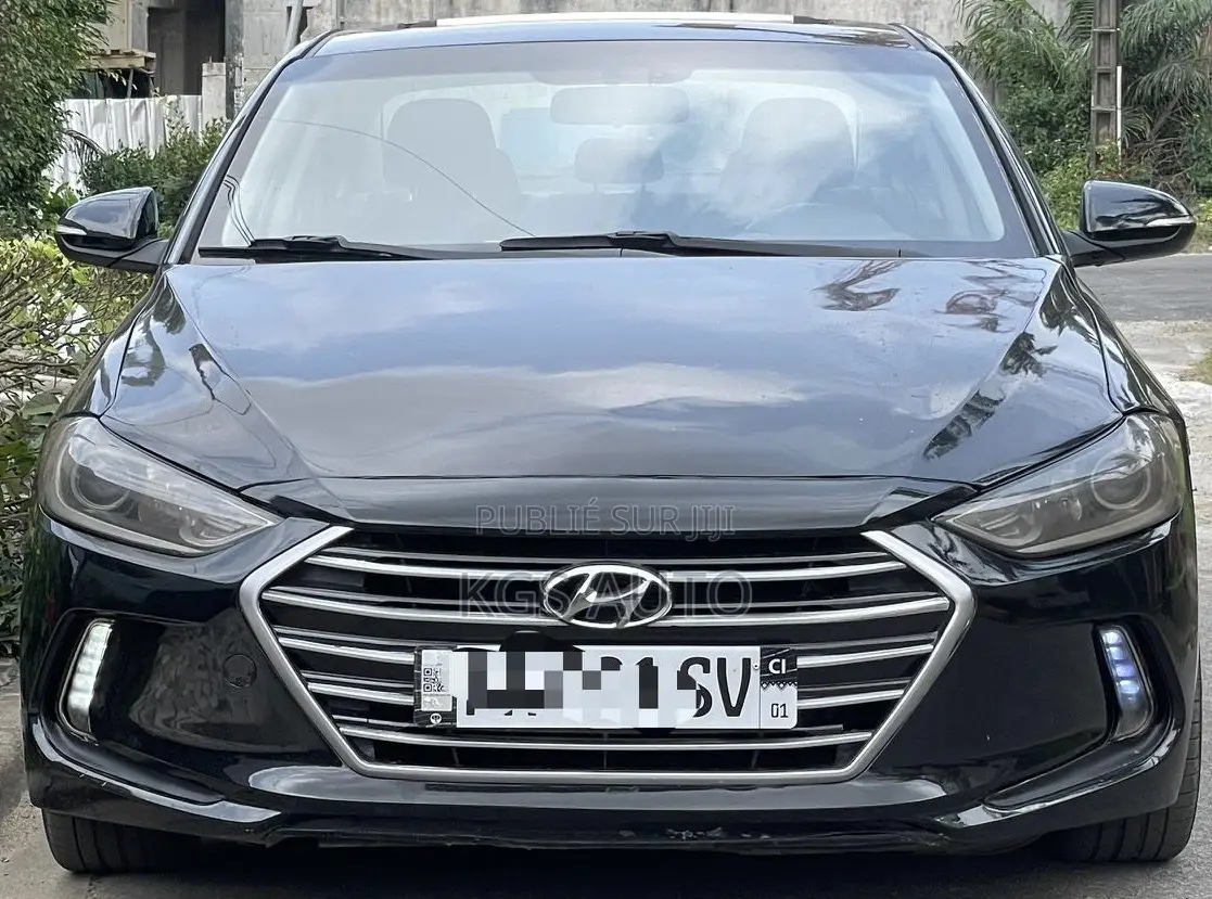 Hyundai Elantra Limited 2018 Noir Mat