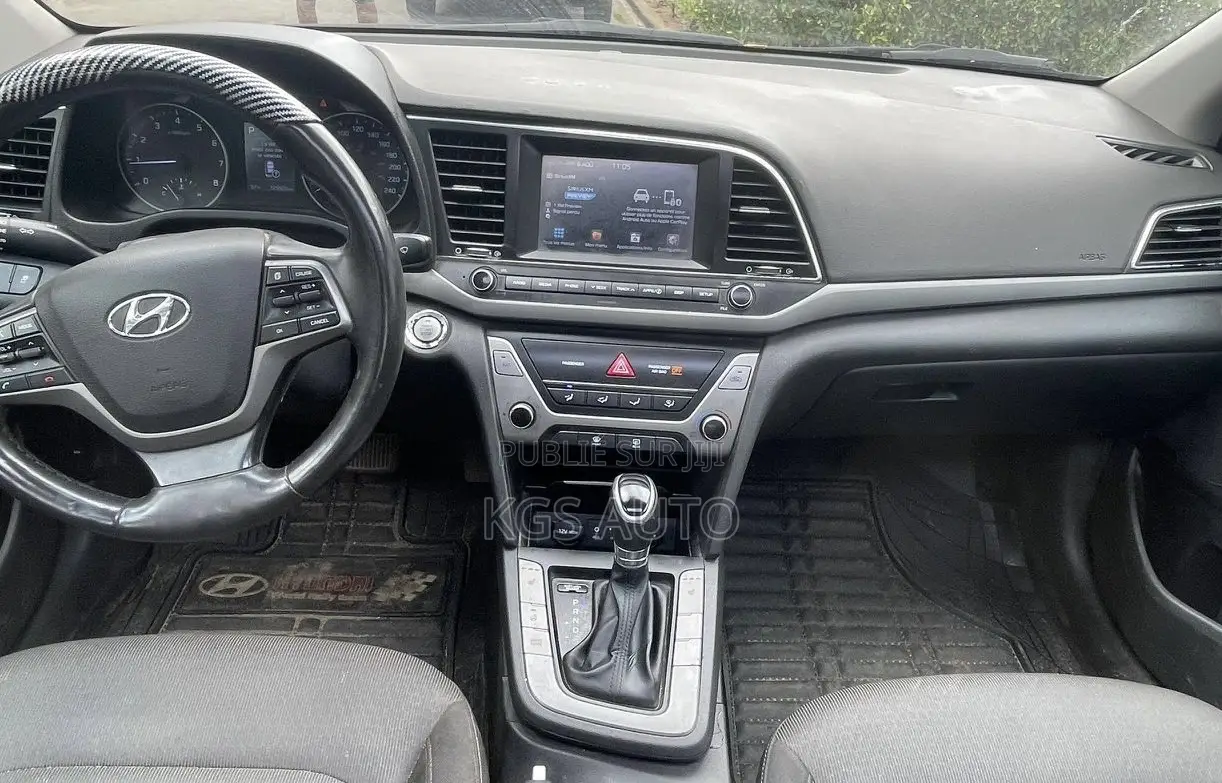 Hyundai Elantra Limited 2018 Noir Mat