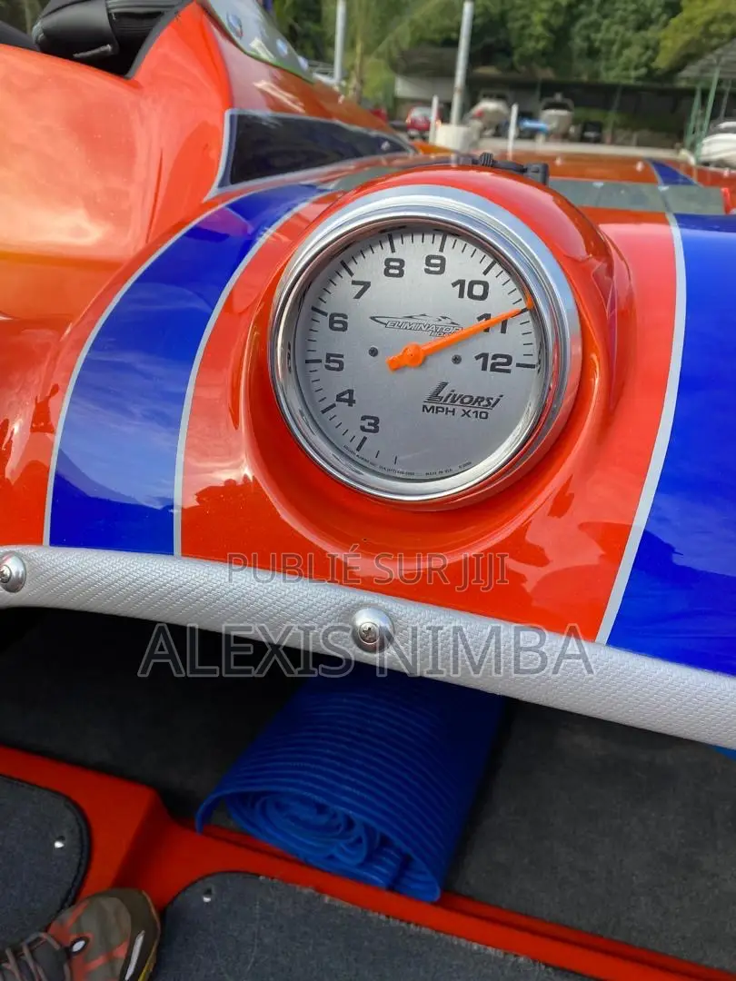 Bateau De Beau 2 Bouche Coque D’Origine 900cv Mercury