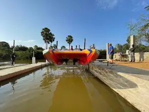 Bateau De Beau 2 Bouche Coque D’Origine 900cv Mercury