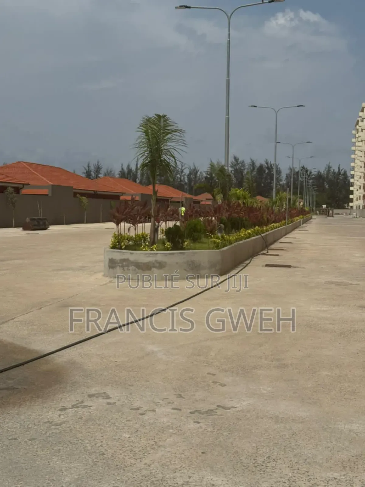 3chbre Villa dans Francis Gweh, Cocody à Louer