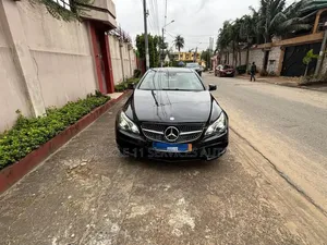 Mercedes-Benz E400 2015 Black