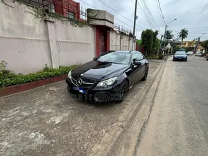 Mercedes-Benz E400 2015 Black