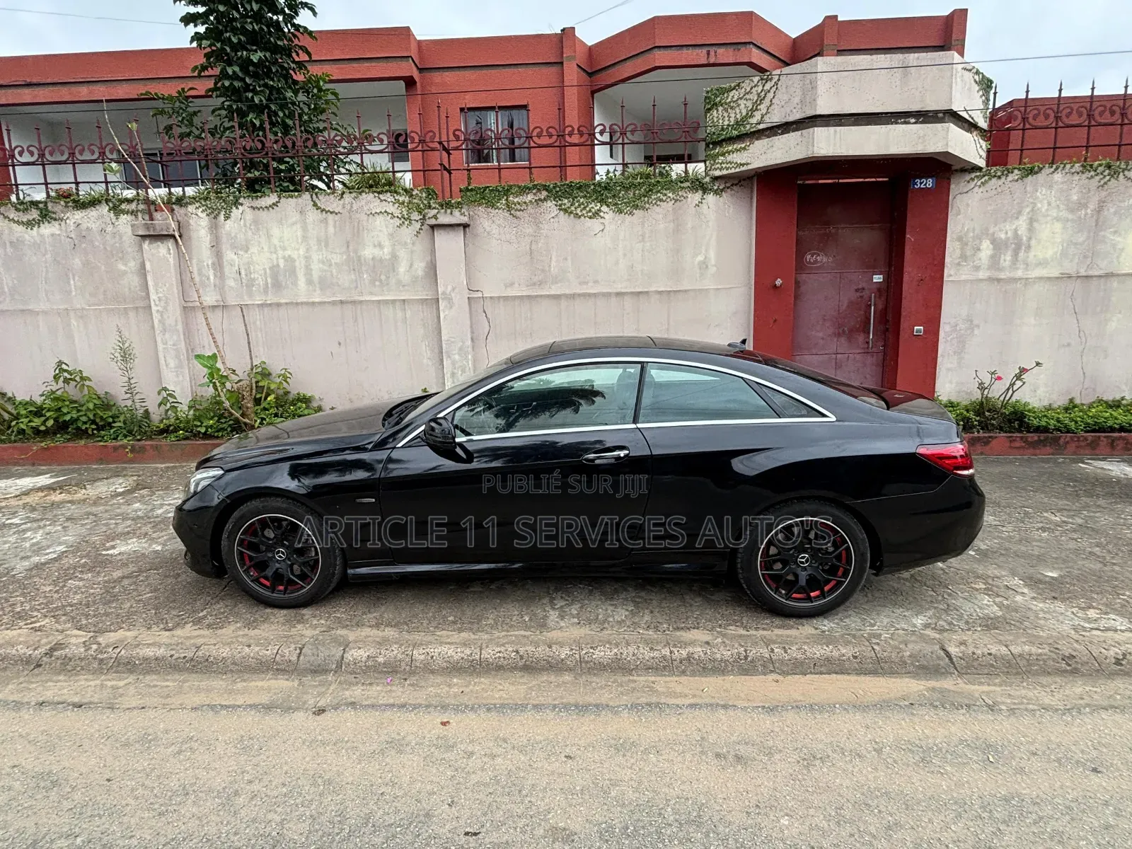 Mercedes-Benz E400 2015 Black