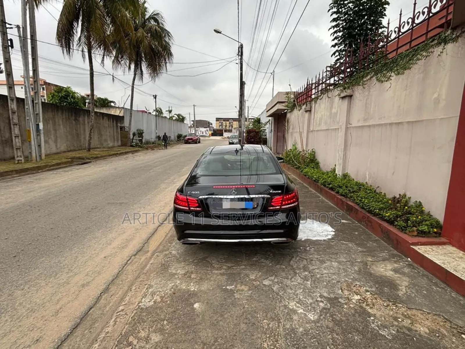 Mercedes-Benz E400 2015 Black