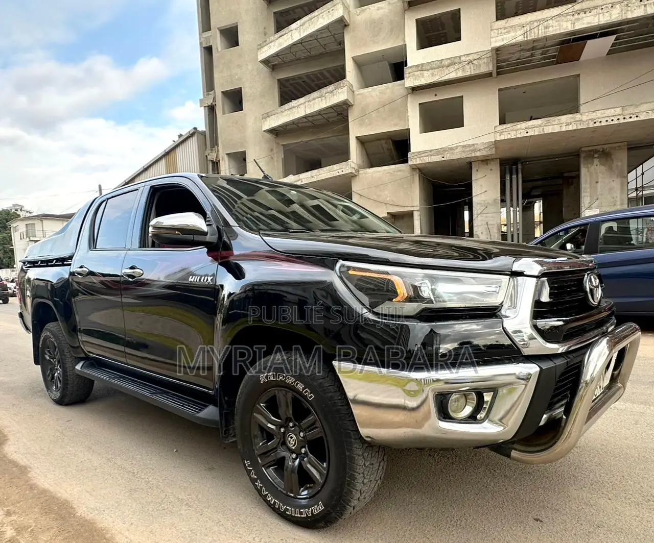 Toyota Hilux 2023 Black