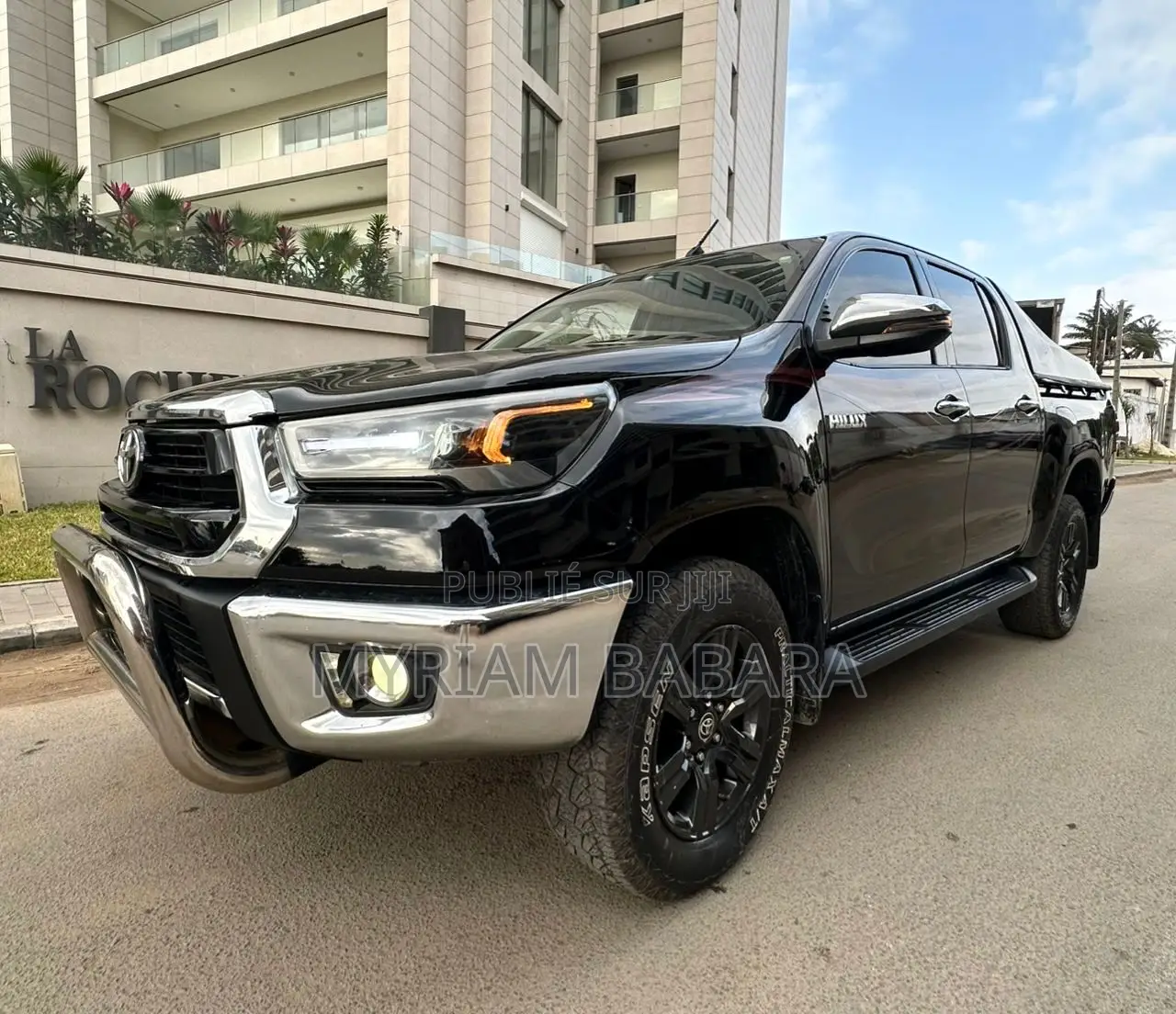 Toyota Hilux 2023 Black