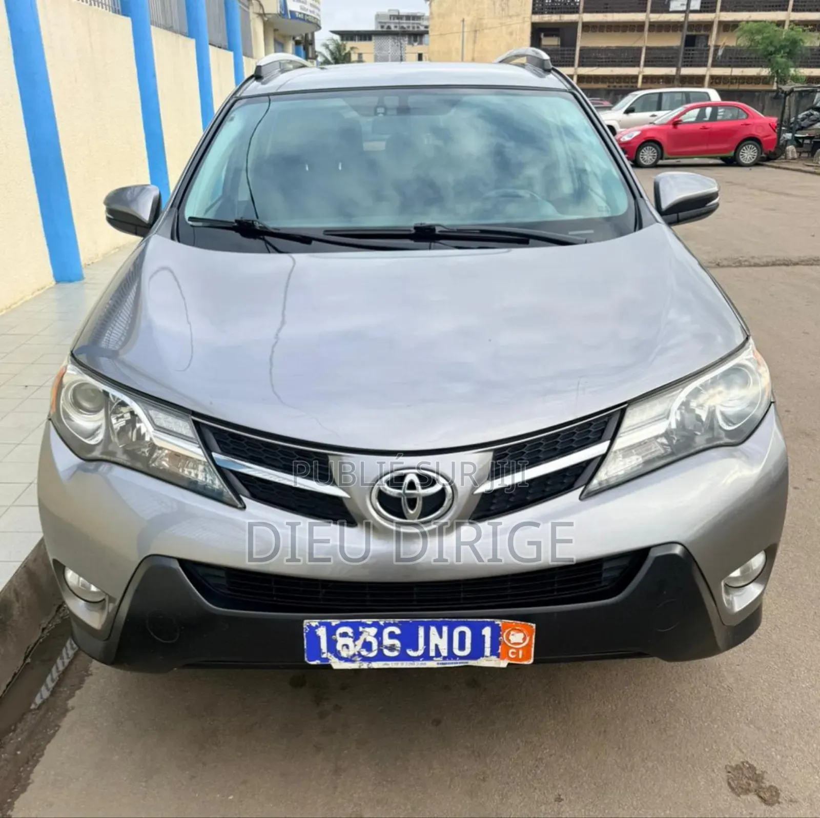 Toyota RAV4 LE 4dr SUV (2.5L 4cyl 6A) 2015 Gris