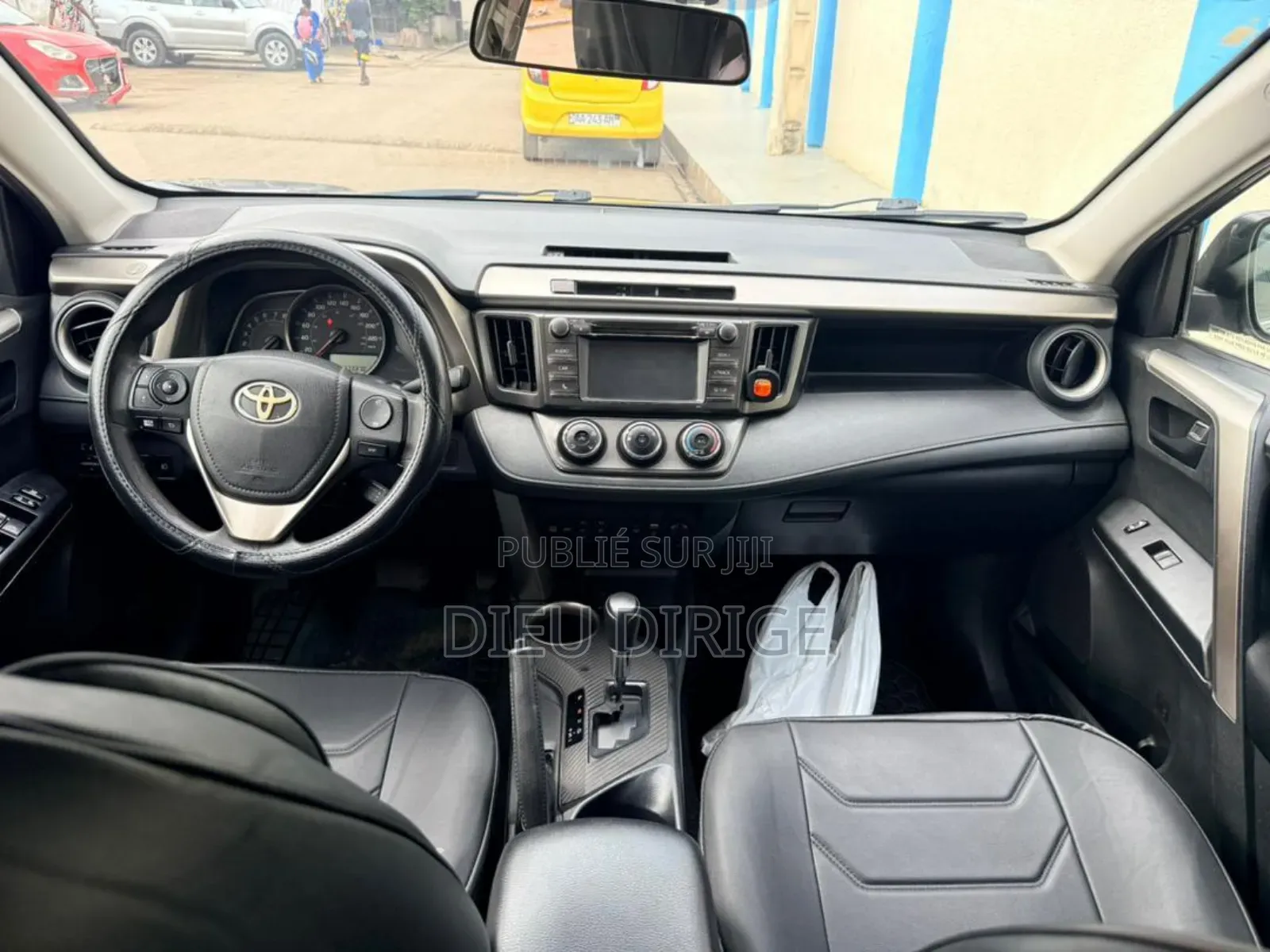 Toyota RAV4 LE 4dr SUV (2.5L 4cyl 6A) 2015 Gris