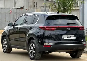 Kia Sportage EX 2021 Black