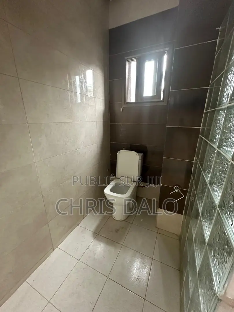 20chbre Duplex dans Duplex, Cocody à Louer