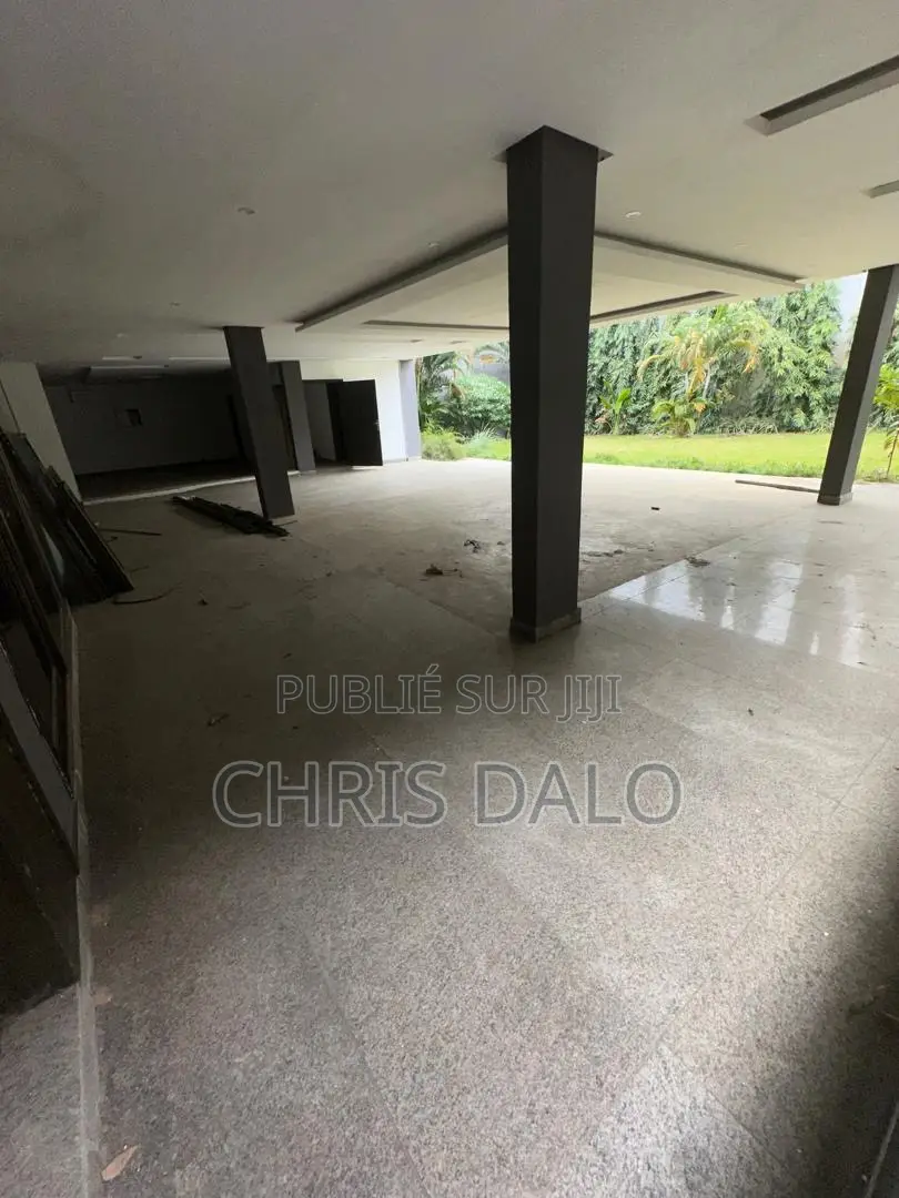 20chbre Duplex dans Duplex, Cocody à Louer